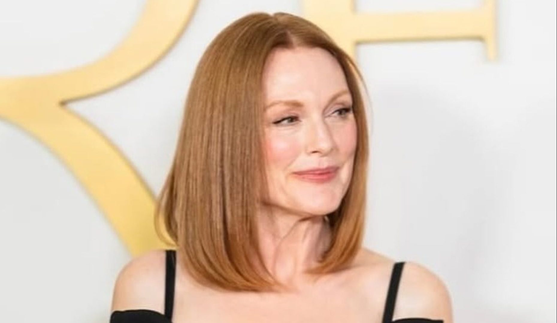 Julianne Moore – Άλλη μία celebrity που έκοψε καρέ τα μαλλιά της