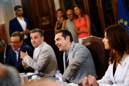 Παρέμβαση Τσακαλώτου: Αποστάσεις από την ποινικοποίηση της πολιτικής ζωής