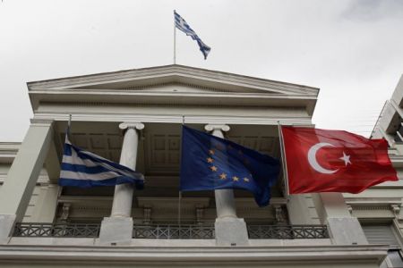 Σκληρή απάντηση Αθήνας σε Αγκυρα – «Οξύμωρο να μιλάτε για προκλήσεις»