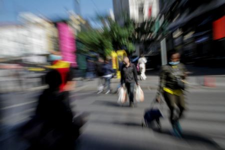 Μόσιαλος: Πόσο επικίνδυνη είναι η νέα παραλλαγή από το Καμερούν που ανιχνεύθηκε στη Γαλλία