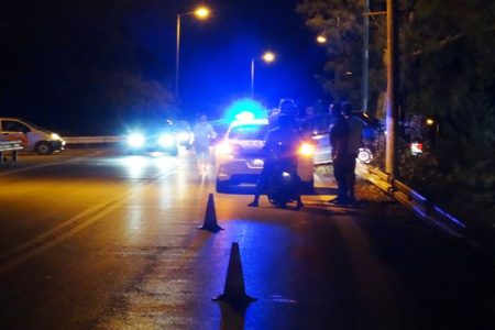 Τροχαίο στην Αθηνών-Λαμίας – Τρία ΙΧ προσέκρουσαν σε τρέιλερ