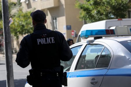 Ανατροπή με τον 95χρονο στην Αμφιλοχία: «Δεν κακοποιούνταν από τον δράστη» – Τι είπαν τα παιδιά του