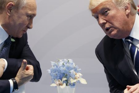 «Νοσταλγεί» την G8 ο Τραμπ – Όταν οι ΗΠΑ εξοστράκισαν τη Ρωσία λόγω Κριμαίας