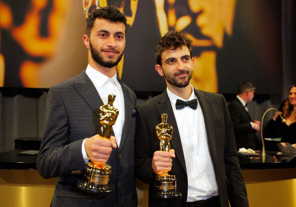 Oscars 2025: Οι δημιουργοί της ταινίας «Καμία άλλη γη» έστειλαν το πιο ηχηρό μήνυμα για τον πόλεμο στη Γάζα