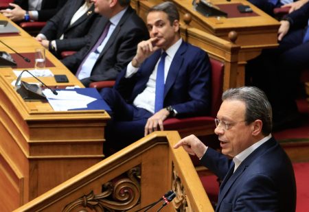 Τέμπη: Ο ΣΥΡΙΖΑ «κυκλώνει» τον Μητσοτάκη – Τι φοβάται η Νέα Αριστερά