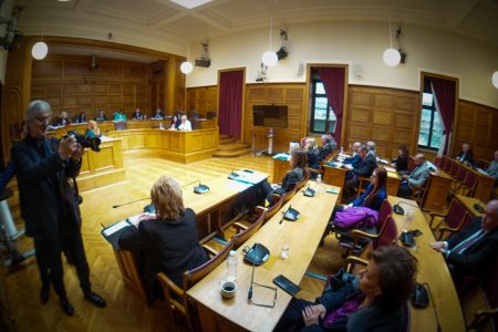 Προανακριτική για Τέμπη: Μεωπική σύγκρουση για Τριαντόπουλο- Τα επιχειρήματα, οι διάλογοι