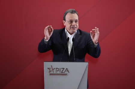 ΣΥΡΙΖΑ: Επιχείρηση απεγκλωβισμού με συμμαχία προθύμων – Τα ορόσημα, η Ζωή και ο Αλέξης