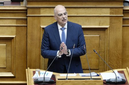 Δένδιας στη Βουλή: «Καμία συγκάλυψη στην υπόθεση των Τεμπών, θα χυθεί άπλετο φως και θα αποδοθεί δικαιοσύνη»