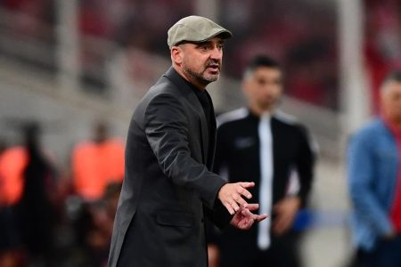 Ράσταβατς: «Καλύτερος ο Ολυμπιακός, περήφανος για την ομάδα μου»
