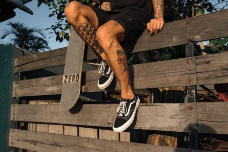 Γλυκά Νερά: Σοκάρει βίντεο από τον ξυλοδαρμό του 48χρονου – Στον ανακριτή ο 17χρονος