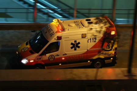 Ισπανία: Φωτιά σε γηροκομείο – Ενας νεκρός, 19 τραυματίες – Βγαίναν απ’ τα παράθυρα