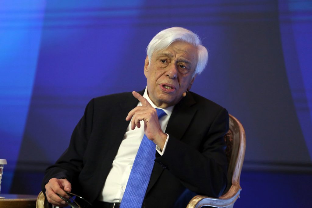 «Πού το πάει ο Προκόπης Παυλόπουλος;»
