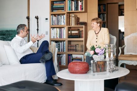 Συνάντηση Μητσοτάκη – Μέρκελ: Τι συζήτησαν