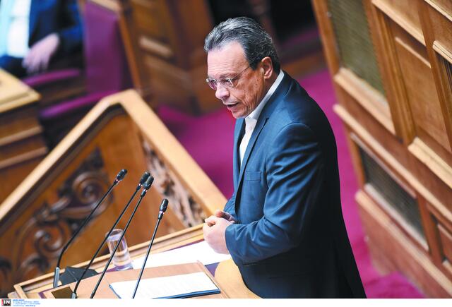 ΣΥΡΙΖΑ: «Ολα στο φως με σύσταση Προανακριτικής και εκλογές»